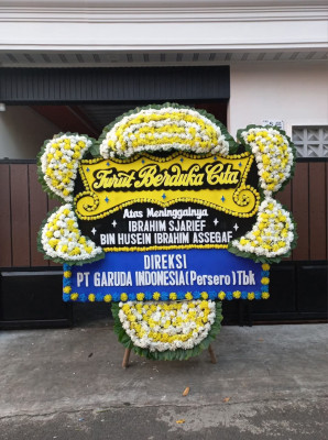 Papan Bunga Duka di Madidir Weru